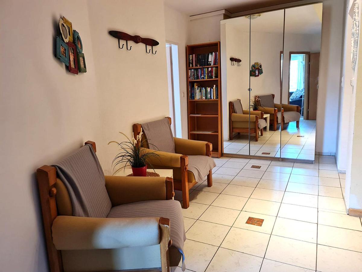 Hallstatt Feeling - - Self Check-in *